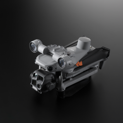 High-power strobe and always-on drone spotlight – Compatible with DJI Matrice 4